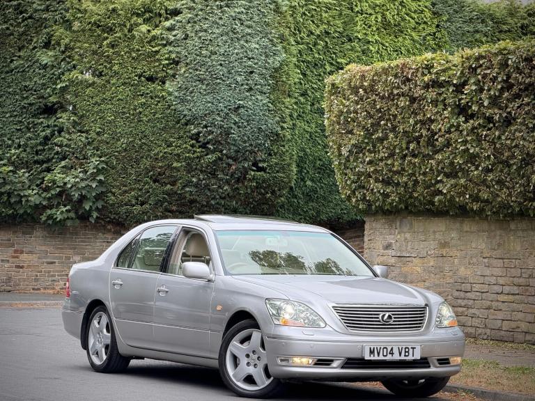 LEXUS LS430 4.3 V8 AUTOMATIC 4DR + VGD SHSTRY + MEGASPEC + DRIVES VWELL + VCLEAN