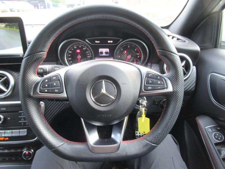 2017 Mercedes-Benz A-Class 2.1 A200d AMG Line Euro 6 (s/s) 5dr HATCHBACK Diesel Manual