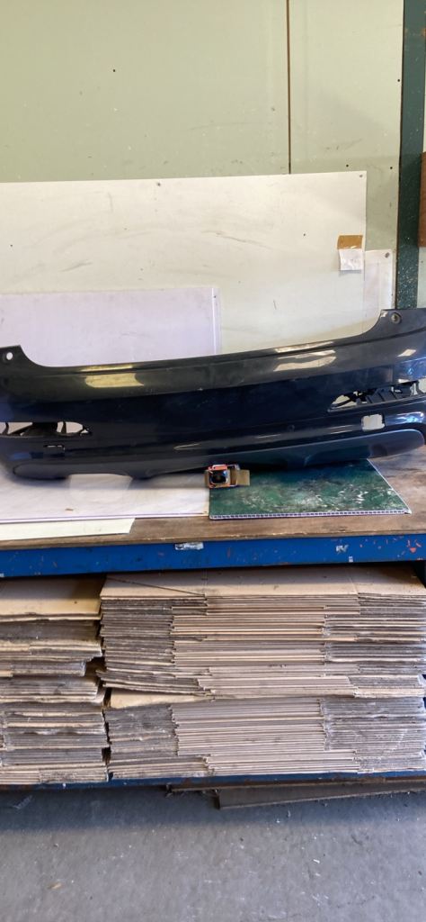 Audi q3 rear bumper 