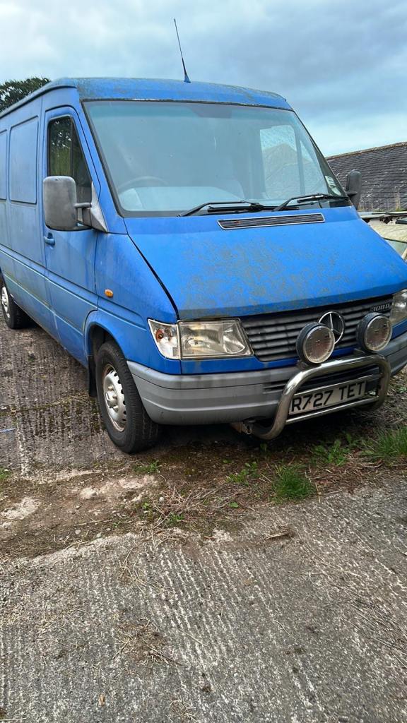 Mercedes-Benz sprinter wanted 