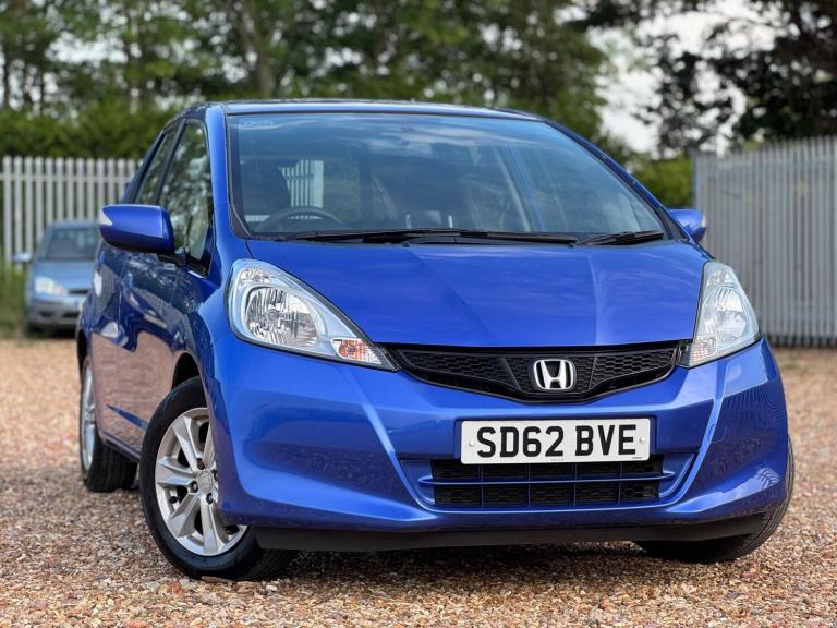  Honda Jazz 1.4 i-VTEC ES CVT Euro 5 5dr Petrol Automatic