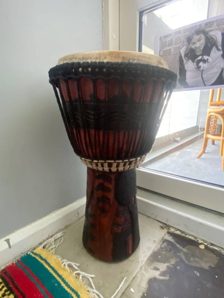 Large tight Djembe Drum - free shoulder carry straps 