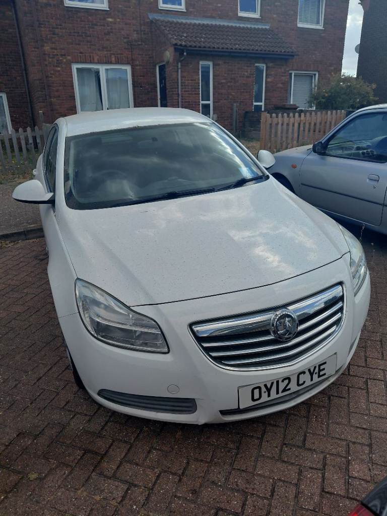 Vauxhall, INSIGNIA, Hatchback, 2012, Manual, 1956 (cc), 5 doors