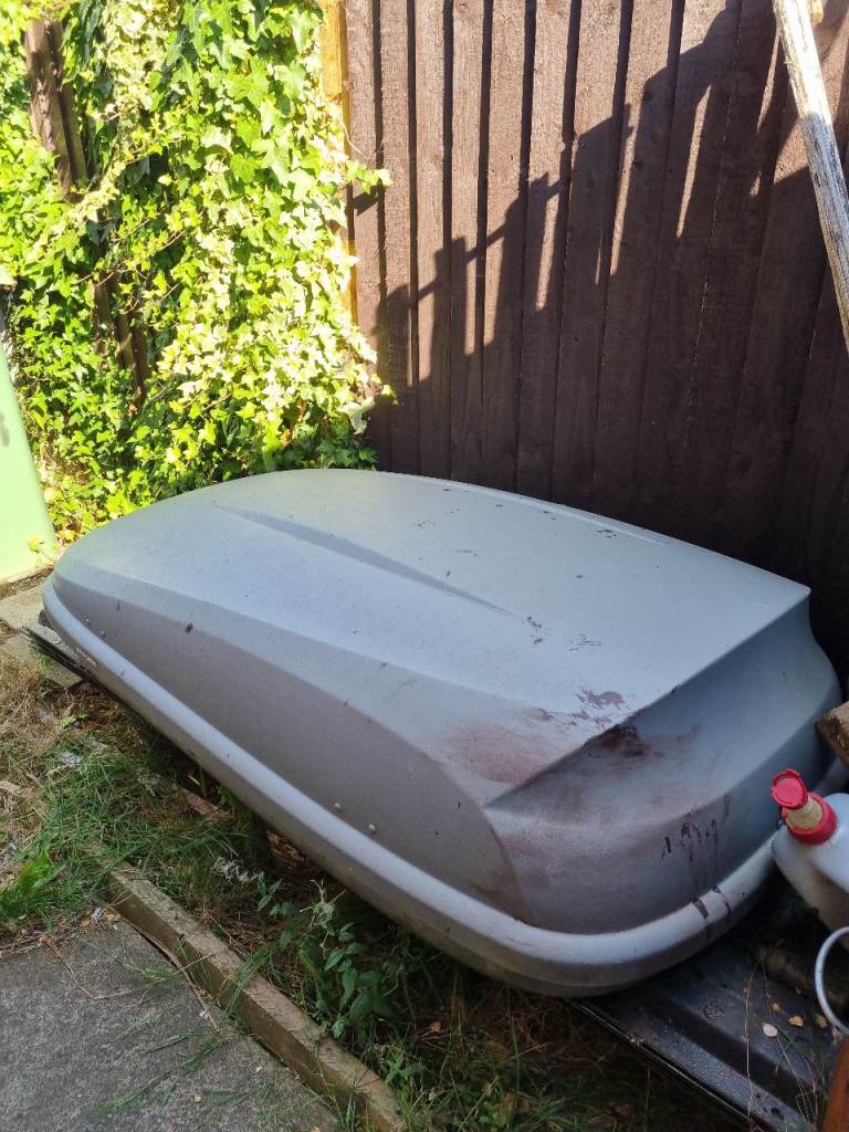Halfords Car Roof Box – Grey, Fair Condition