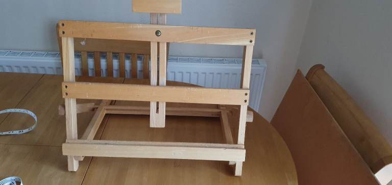 Table top easel