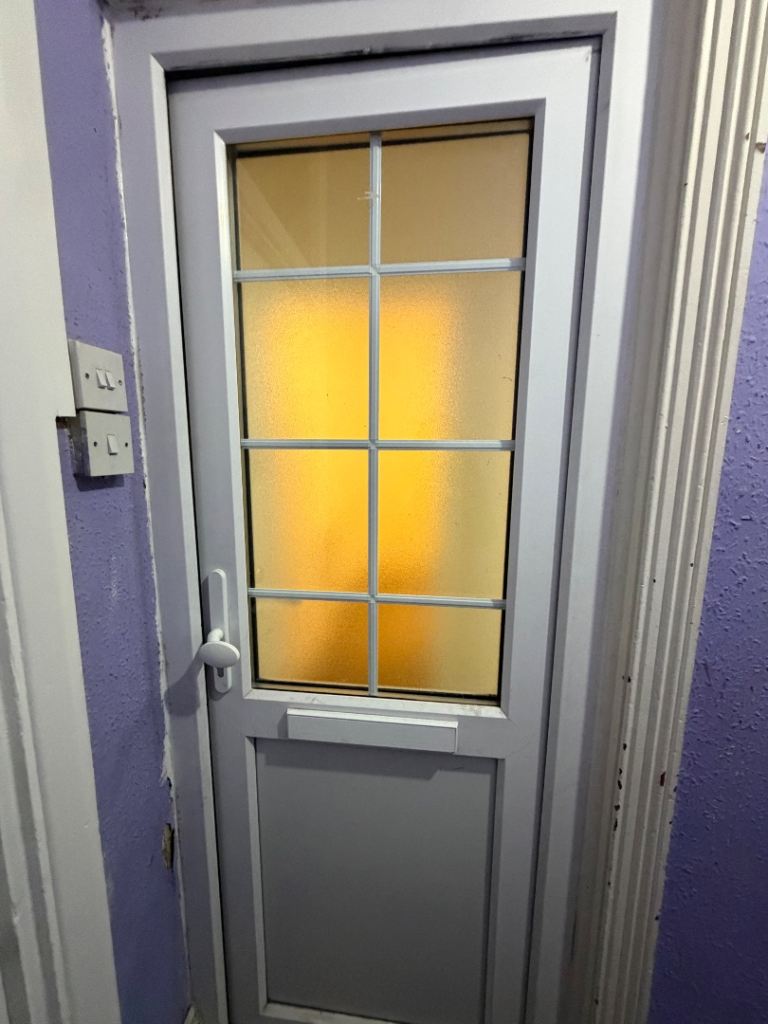 IMMEDIATELY AVAILABLE – SPACIOUS 2-BEDROOM GROUND FLOOR MAISONETTE 🏡