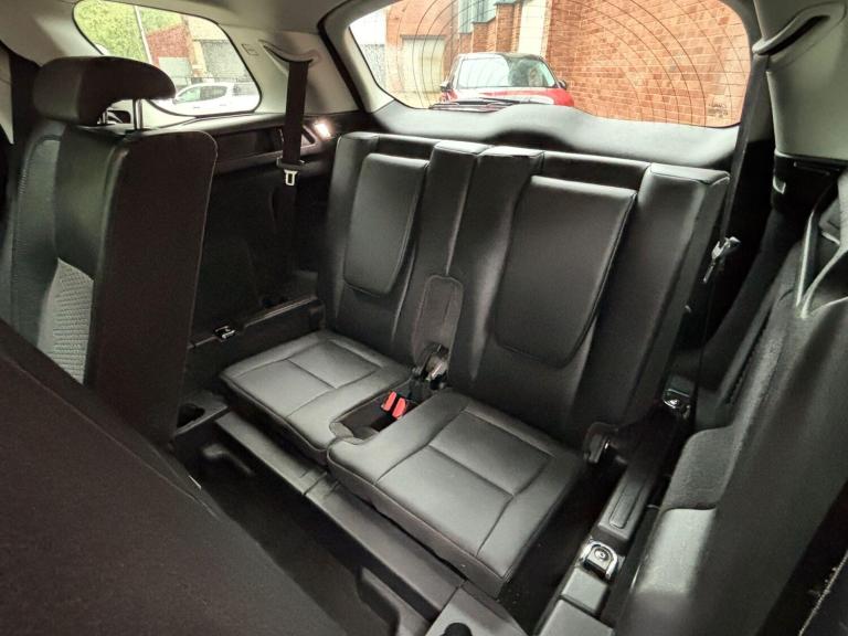 2016 Land Rover Discovery Sport 2.0 TD4 180 SE Tech 5dr Auto ESTATE DIESEL Automatic