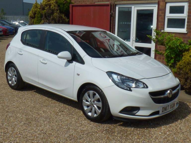 VAUXHALL CORSA 1.4 i ecoFLEX Design **AUTOMATIC** **15 MONTHS WARRANTY** **12