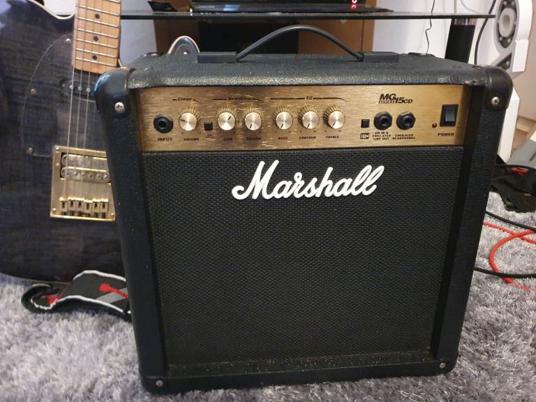 MARSHALL MG15 CD AMPLIFIER 