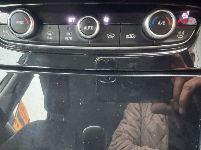 2019 Vauxhall Grandland X 12 Turbo Elite Nav 5dr HATCHBACK Petrol Manual