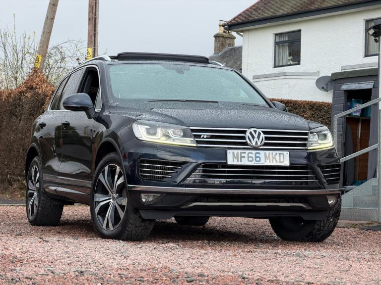 2016 Volkswagen Touareg 3.0 TDI V6 BlueMotion Tech R-Line SUV 5dr Diesel