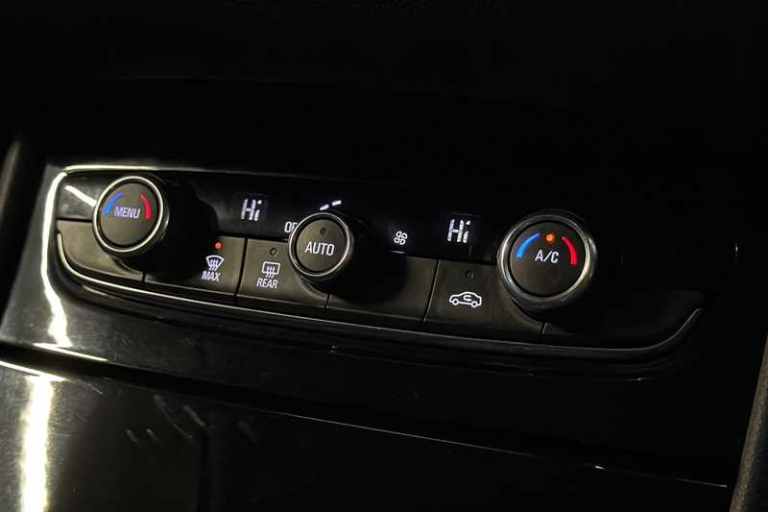 2021 Vauxhall Grandland X 1.5 Turbo D Griffin Edition 5dr HATCHBACK DIESEL Manual