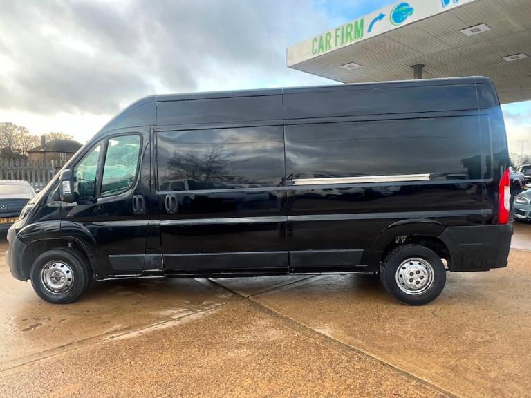 2022 Peugeot Boxer 2.2 BlueHDi 335 Professional Panel Van 5dr Diesel Manual L3 H2 Euro 6 (s/s) Pa...