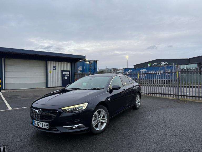 2017 Vauxhall Insignia 1.6 Turbo D ecoTec [136] SRi Nav 5dr HATCHBACK Diesel Manual