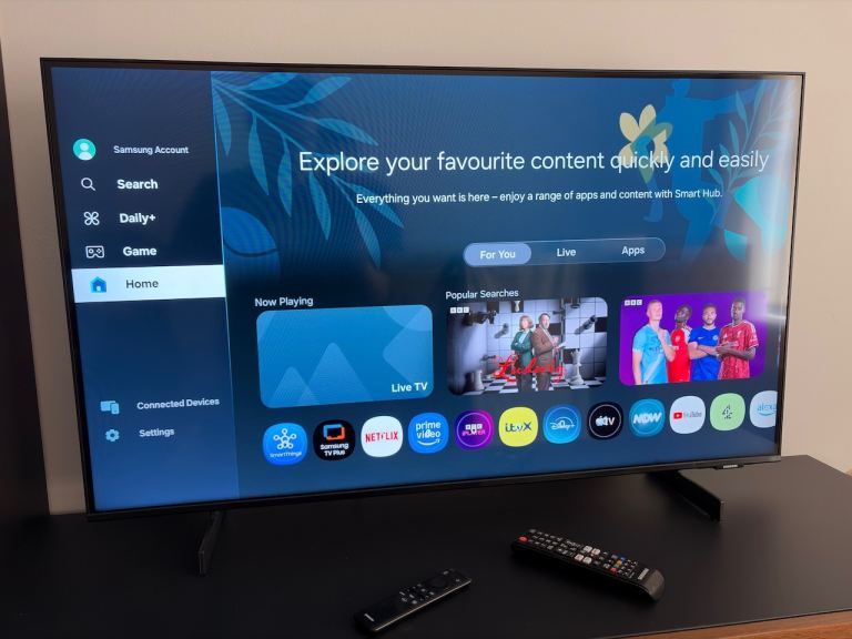 Samsung 43" 4K Crystal UHD Smart TV – UE43CU8000KXXU – 2 Remotes
