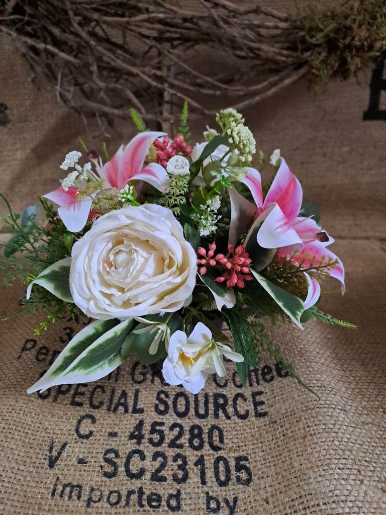 Graveside flower arrangement 