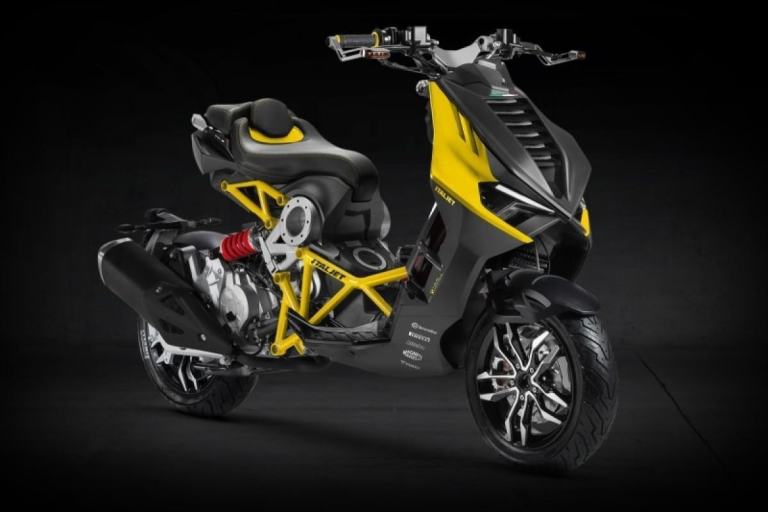 ItalJet Dragster 125cc Sports Auto Scooter