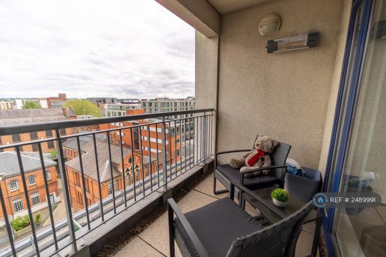 1 bedroom flat in The Mailbox, Birmingham, B1 (1 bed) (#2489991)