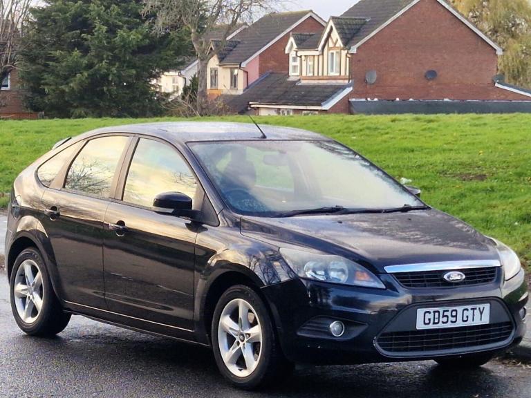 2010 Ford Focus 1.6 Zetec S 5dr HATCHBACK Petrol Manual