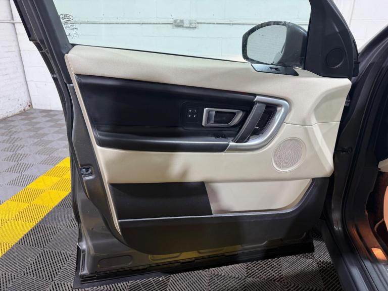 2017 Land Rover Discovery Sport 2.0 TD4 HSE Luxury Auto 4WD Euro 6 (s/s) 5dr ESTATE Diesel Automatic