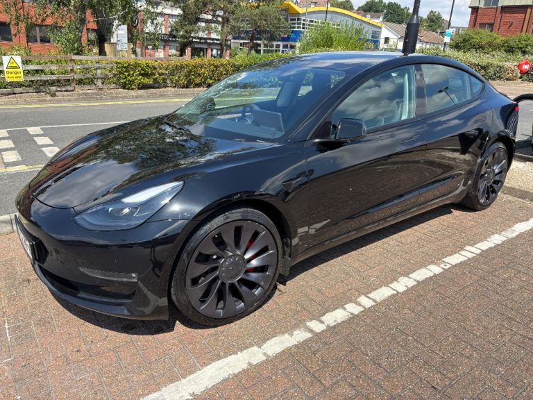 Tesla Model 3 Performance AWD