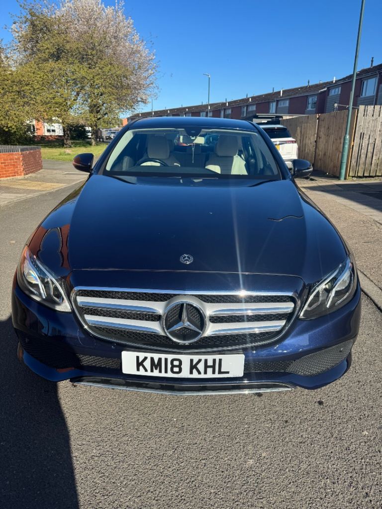 Mercedes-Benz, E CLASS, Saloon, 2018, Semi-Auto, 1950 (cc), 4 doors