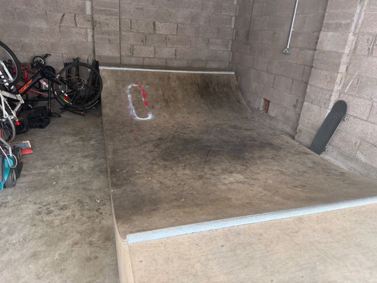 he Ramp Supply Co Mini Halfpipe 2ft x 8ft Skate Ramp | Collection Only | Glasgow
