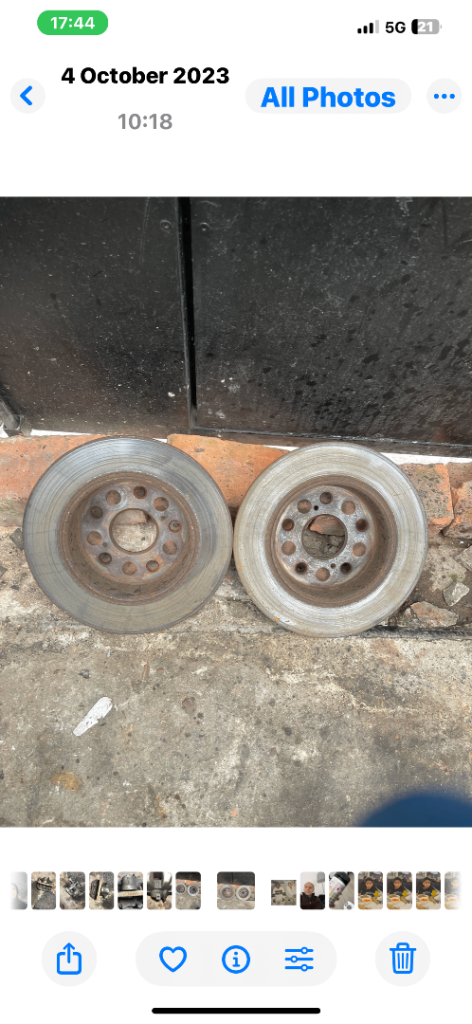 20reg Toyota Corolla estate rear discs 