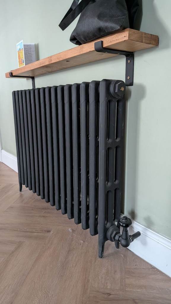 Cast iron radiator - used