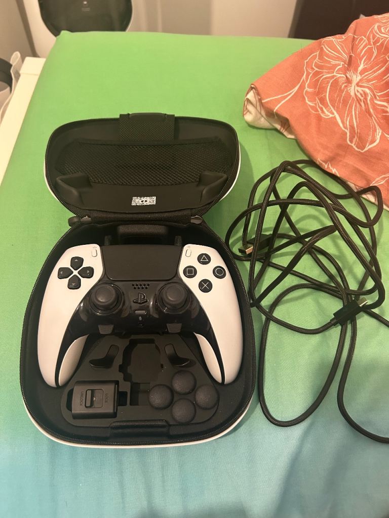 Sony PS5 DualSense Edge Controller – As Good As New