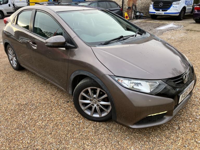 2015 Honda Civic 1.8 i-VTEC S. Petrol. Manual. Bronze. Low Mileage. Px Swap