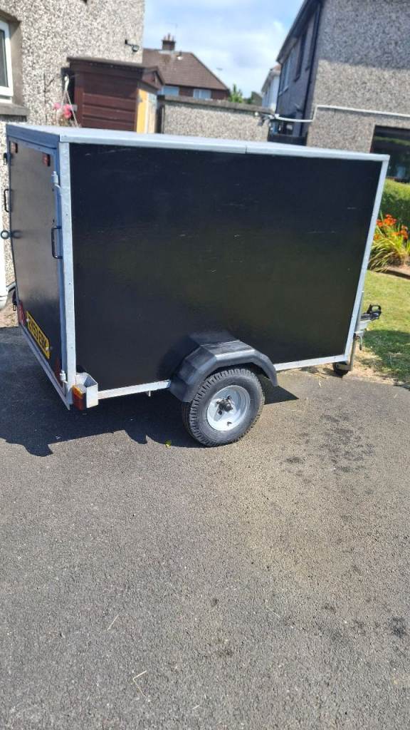 Bromiss 6ft x 4ft x 4ft high box trailer