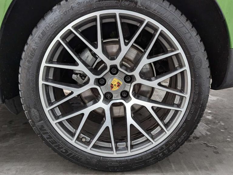 2019 Porsche Macan 3.0 Macan S Semi-Auto 4WD 5dr SUV Petrol Automatic