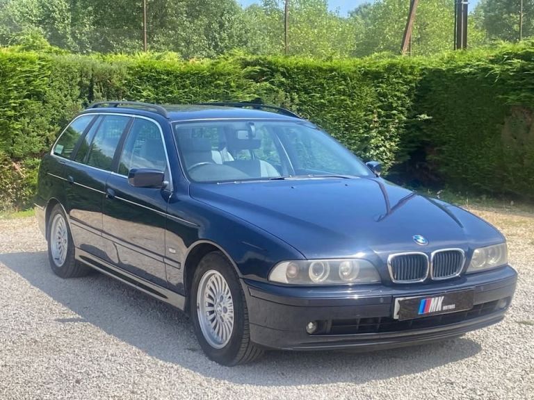 BMW 5 SERIES 525i SE 5dr Auto ESTATE  [2001-X]