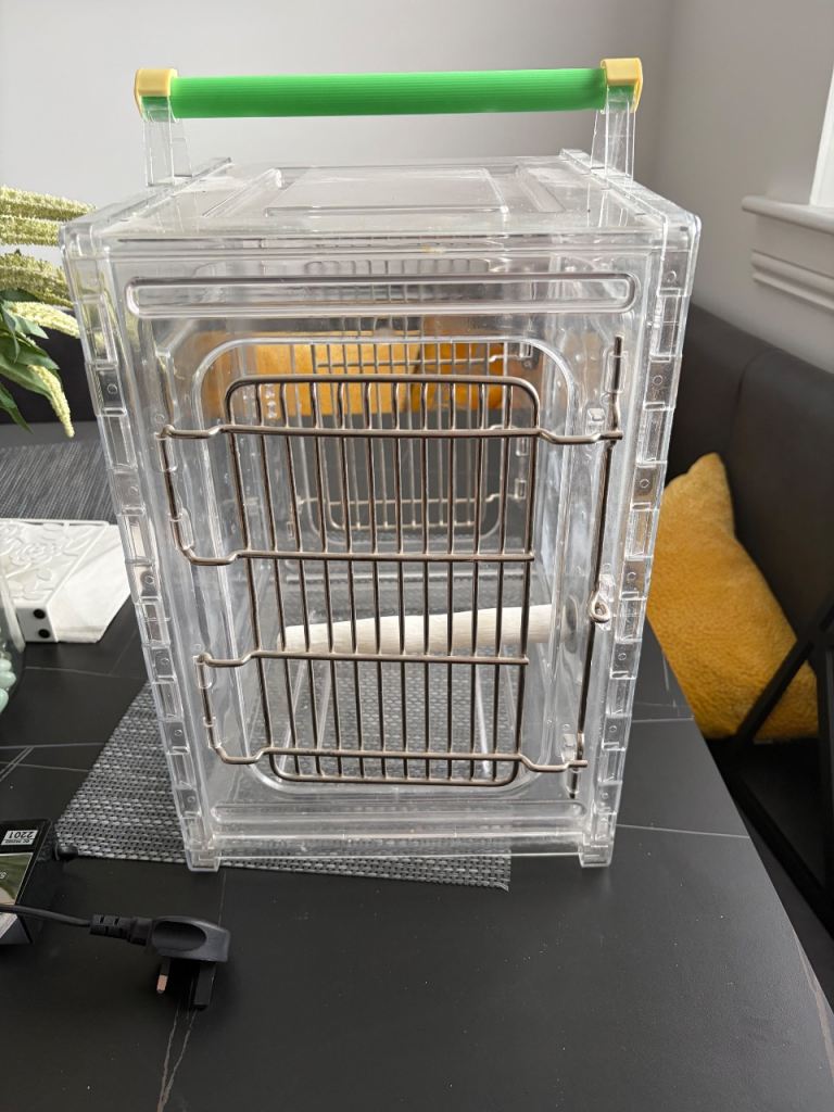 Pet carrier