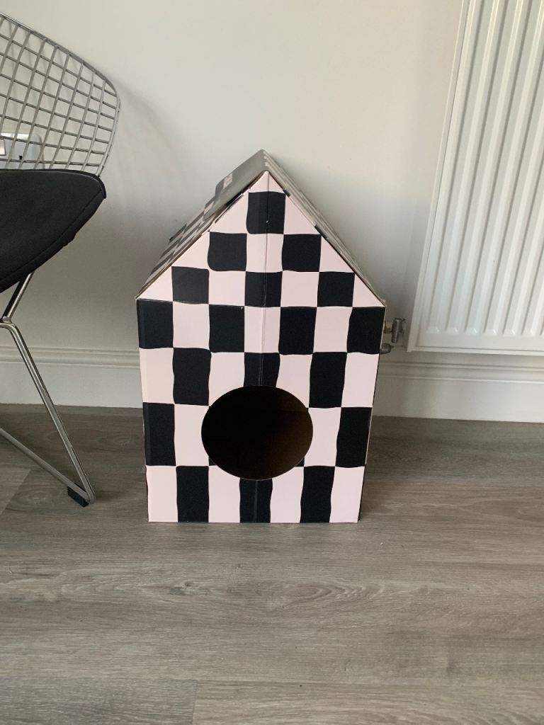 Cardboard Cat Play House