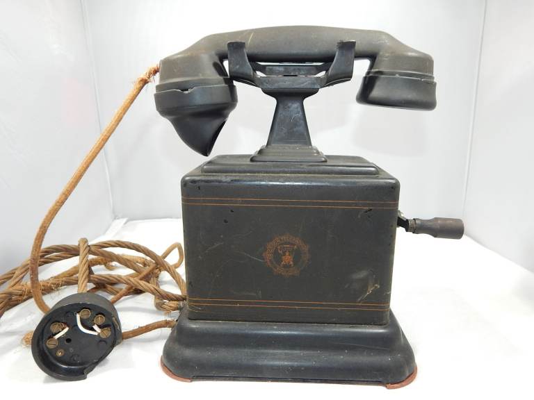 Vintage Ericsson England Bakelite & Metal Crank Telephone