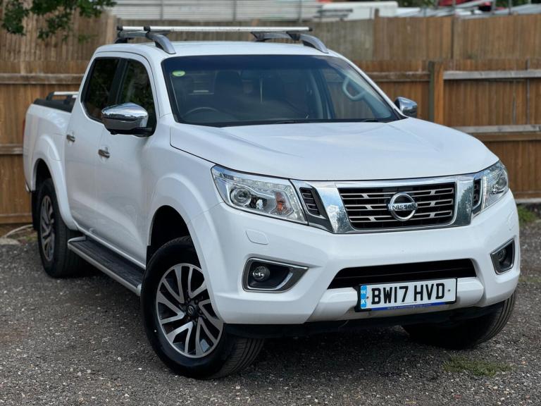 2017 Nissan Navara Double Cab Pick Up Tekna 2.3dCi 190 4WD PICK UP DIESEL Manual