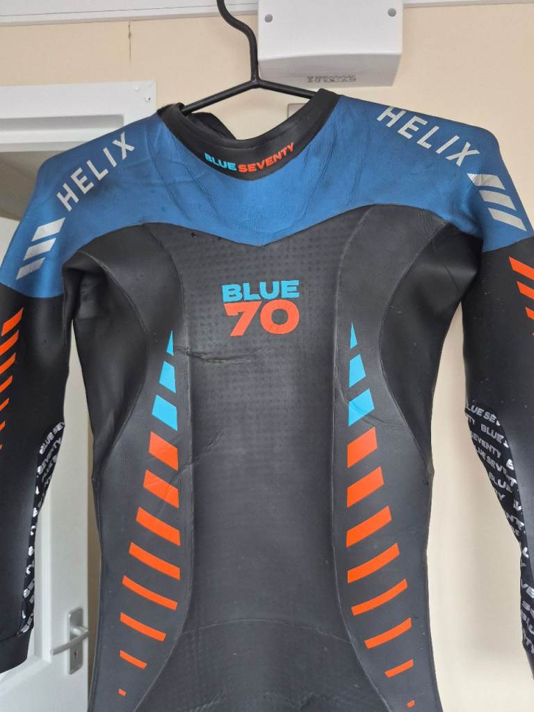 Blueseventy Helix wetsuit mens ML