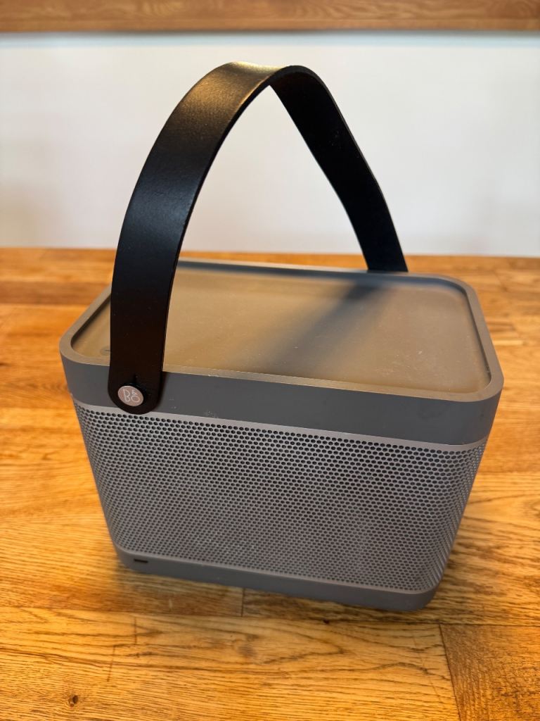 Bang & Olufsen’s Beolit 12