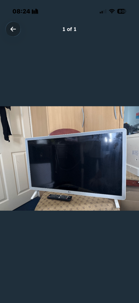 LG Flat Screen TV – Good Condition