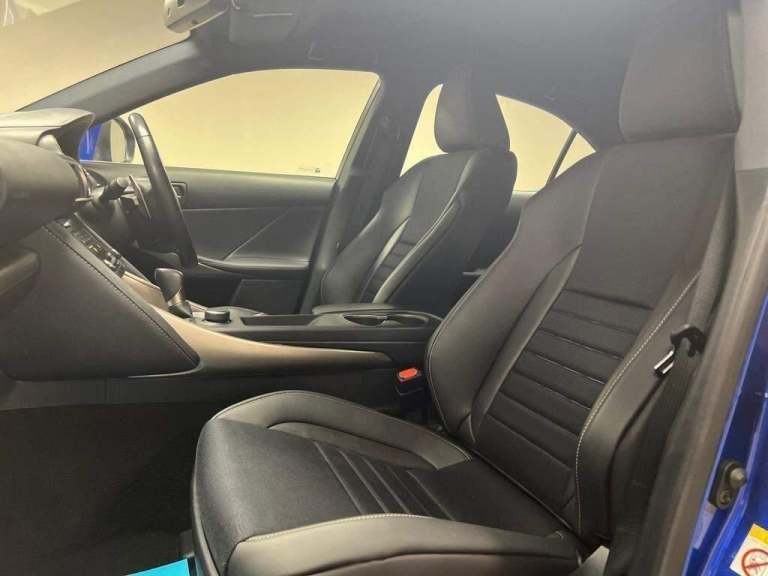  Lexus IS 2.5 300h F Sport E-CVT Euro 6 (s/s) 4dr Petrol/Electric Hybrid Automatic