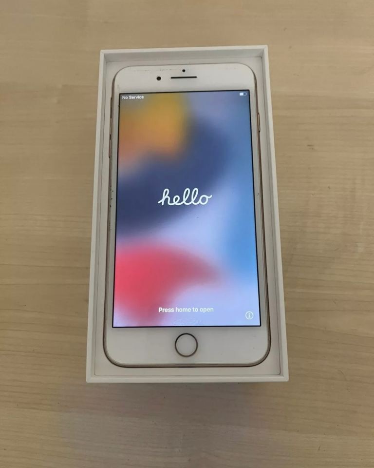 iPhone 8 Plus Gold 64GB Excellent condition 
