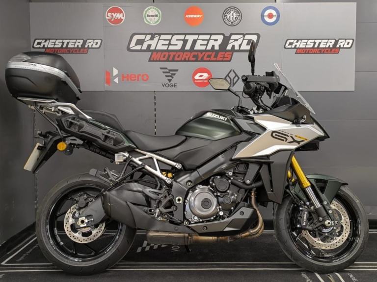 2025 (25) Suzuki GSXS1000 GX+ in Green