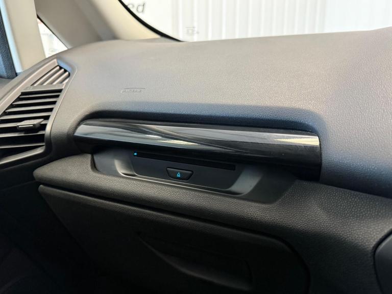 2019 Ford Ecosport 1.0T EcoBoost ST-Line Euro 6 (s/s) 5dr HATCHBACK Petrol Manual