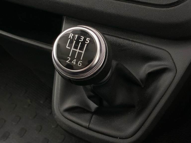 2022 Renault Trafic SL28 Blue dCi 130 Business+ Van PANEL VAN DIESEL Manual