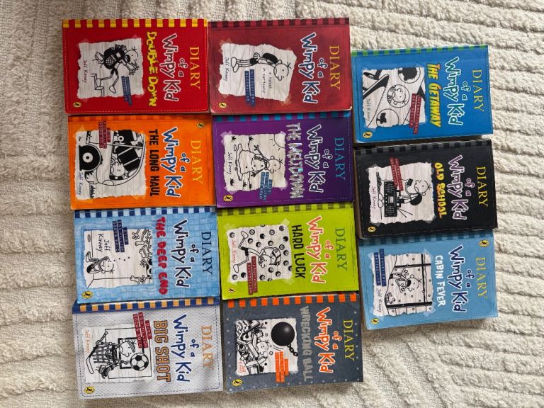 33 Kids books £30