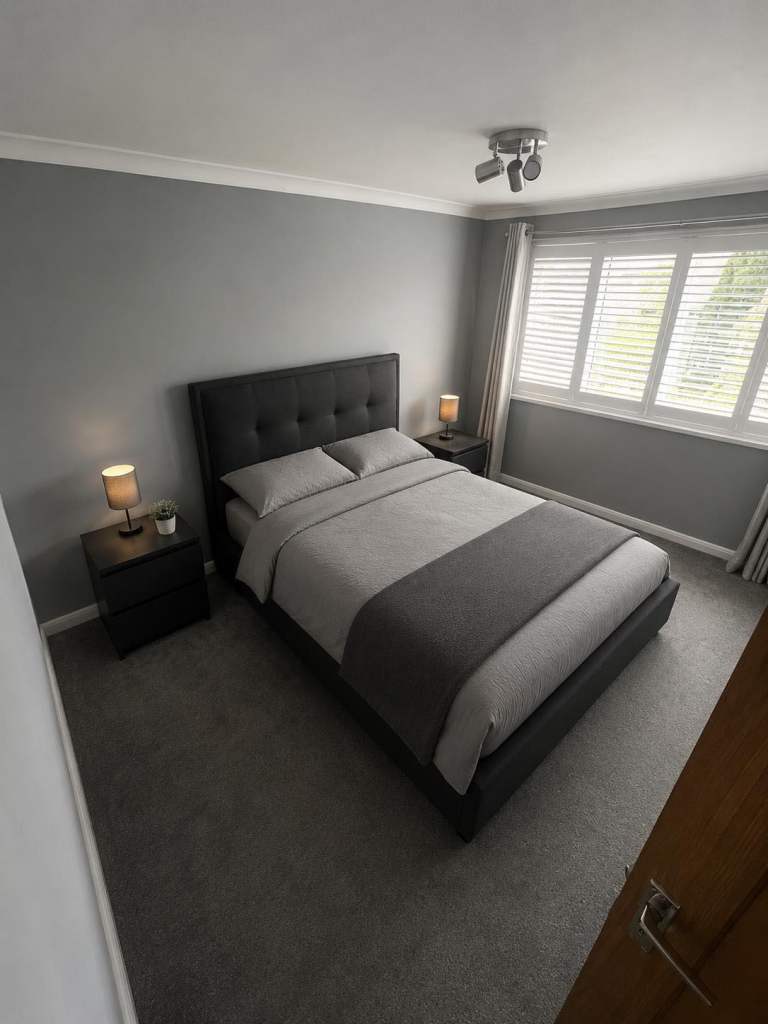 ***SOLD****Room for Rent - High Wycombe