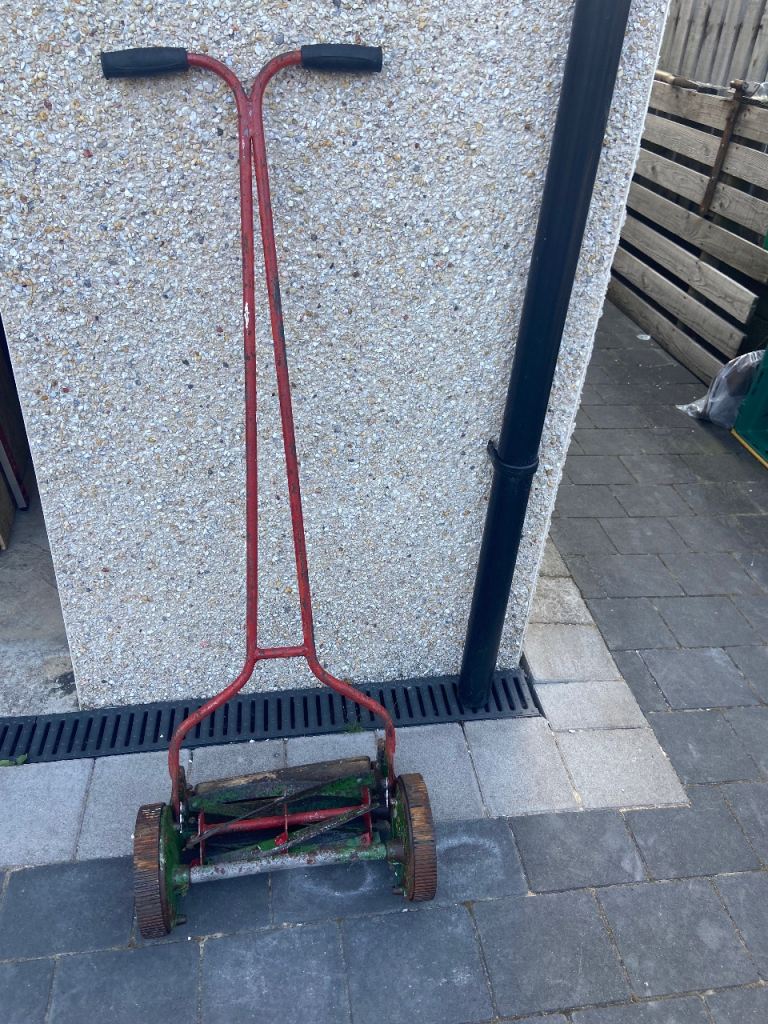 Vintage Hand Push Lawnmower – Red, Fair Condition