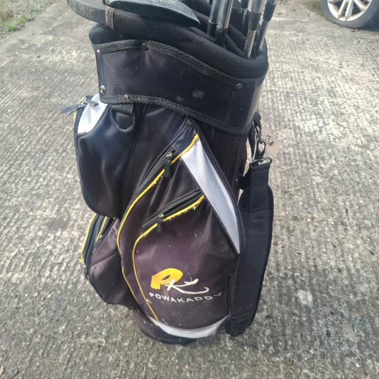 Powakaddy bag and maxfli clubs
